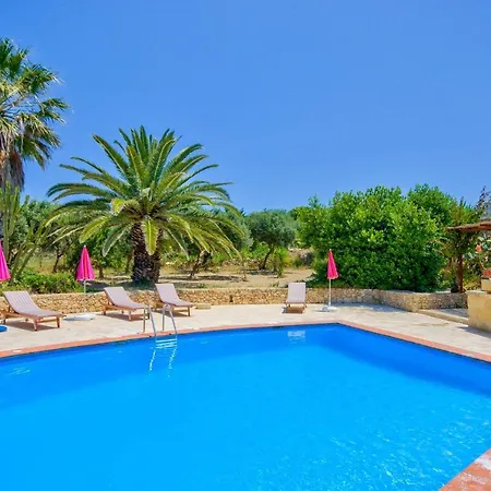 Villa Zebbug Sleeps 6 With Pool And Wifi Żebbuġ