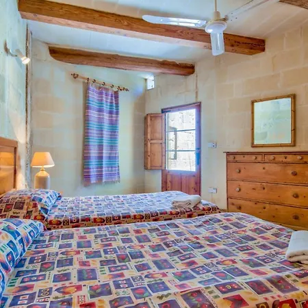 Villa Zebbug Sleeps 6 With Pool And Wifi Zebbug (Gozo)